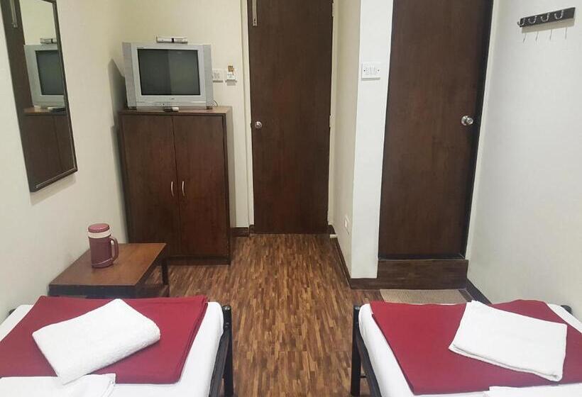 اتاق سوپریور, Kumkum