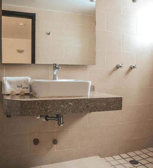 Номер Стандарт 2 Двуспальные Кровати, Latino