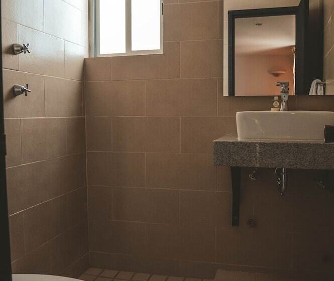 Номер Стандарт 2 Двуспальные Кровати, Latino