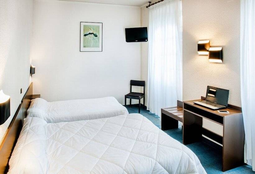 标准三人间, Les Gentianes