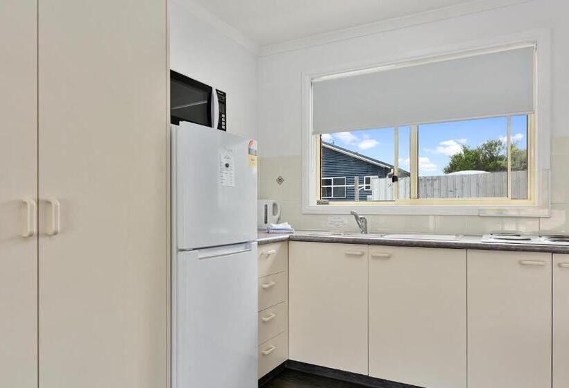 إستوديو قياسى, Masons Cottages