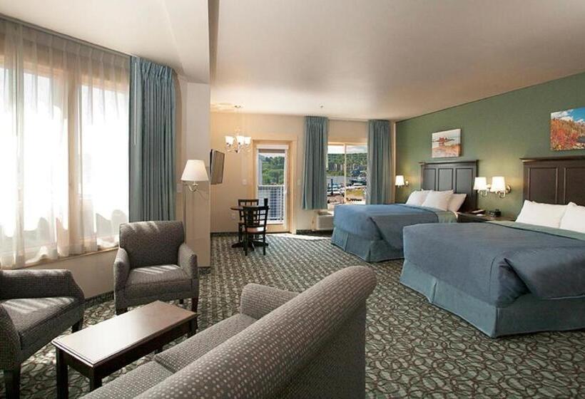 סוויטה עם מיטת קווין, Park Point Marina Inn