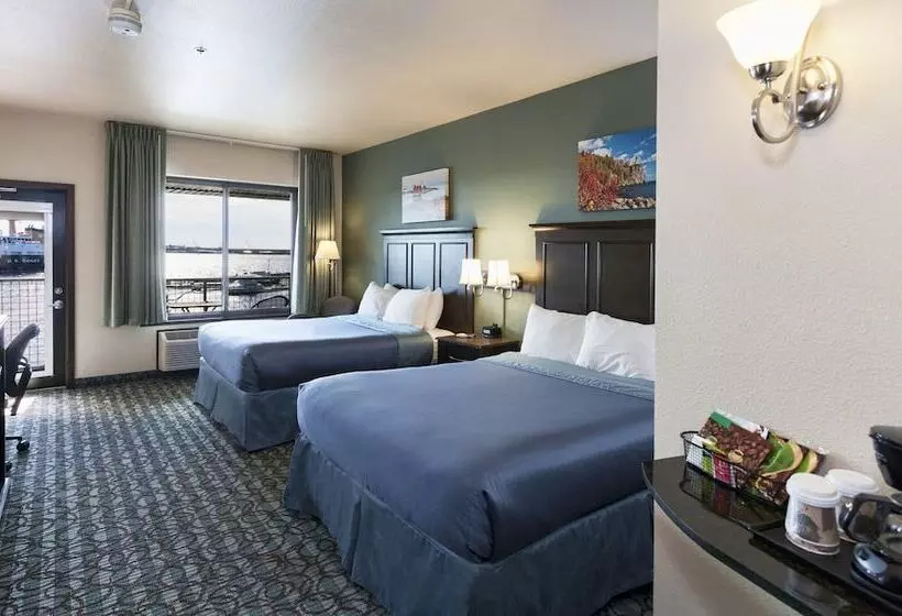 ２ダブルベッドのスタンダードルーム, Park Point Marina Inn