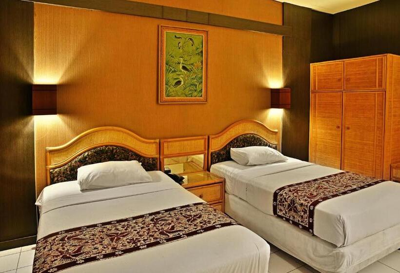 Standard Connecting Room, Puri Naga Beachfront Cottages