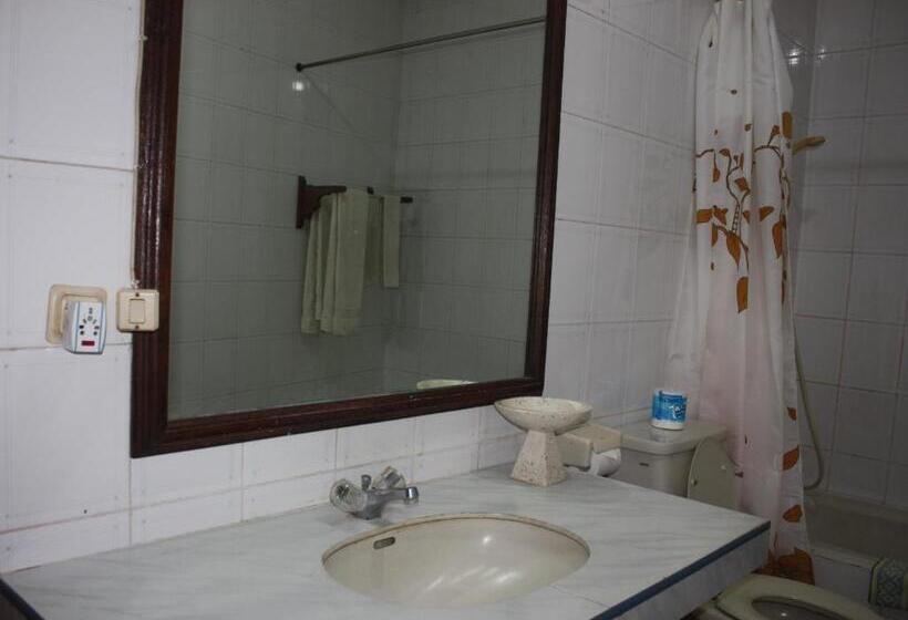 Номер Deluxe, Puri Naga Beachfront Cottages
