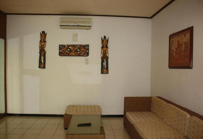 家庭套房, Puri Naga Beachfront Cottages