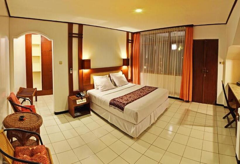 豪华房间, Puri Naga Beachfront Cottages