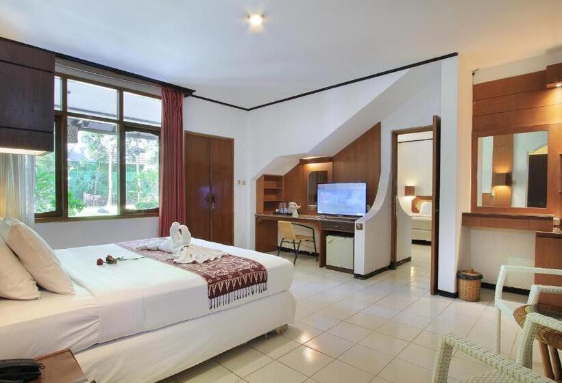 Номер Deluxe, Puri Naga Beachfront Cottages