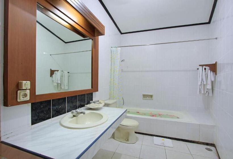 豪华房间, Puri Naga Beachfront Cottages