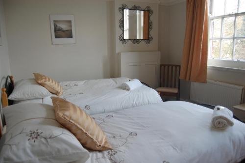 스탠다드 룸 공동 욕실, The Castle Bar Only