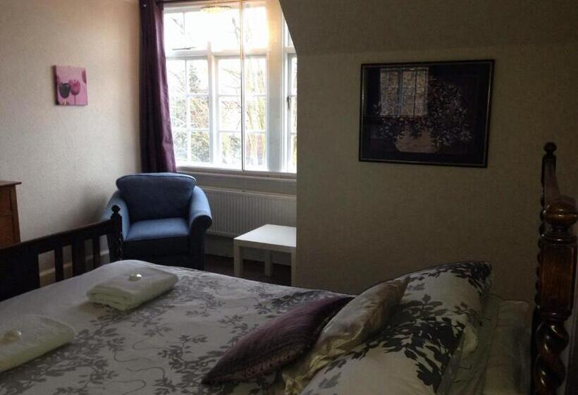 기본 룸 공용 욕실, The Castle Bar Only