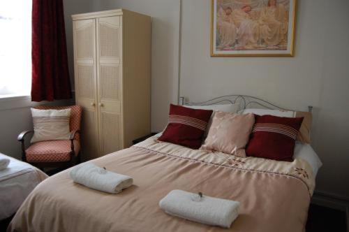 기본 룸 공용 욕실, The Castle Bar Only