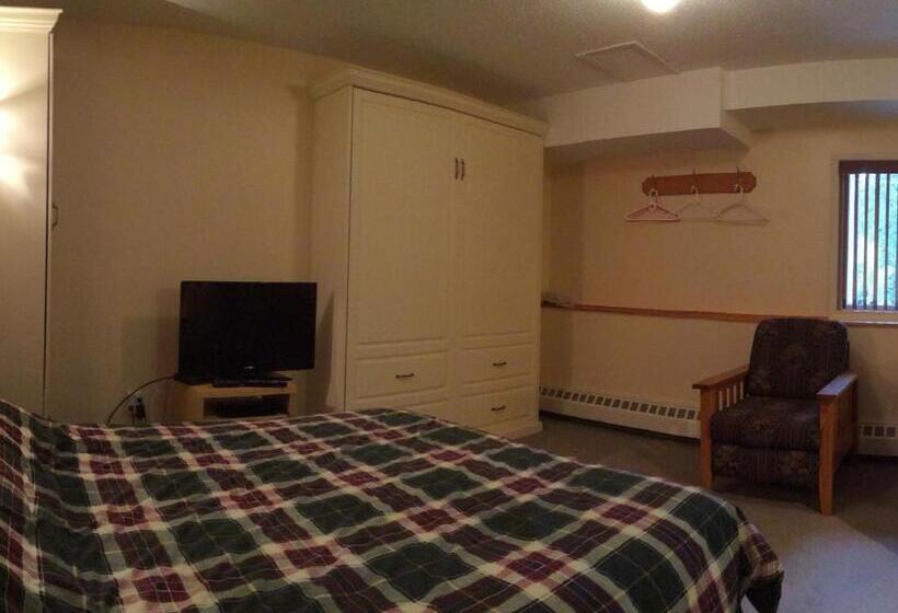 标准间, The Griz Inn By Park Vacation Management