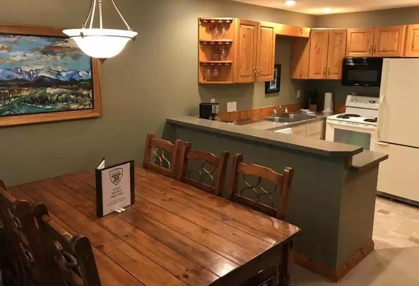 ３ベッドルームアパートメント, The Griz Inn By Park Vacation Management