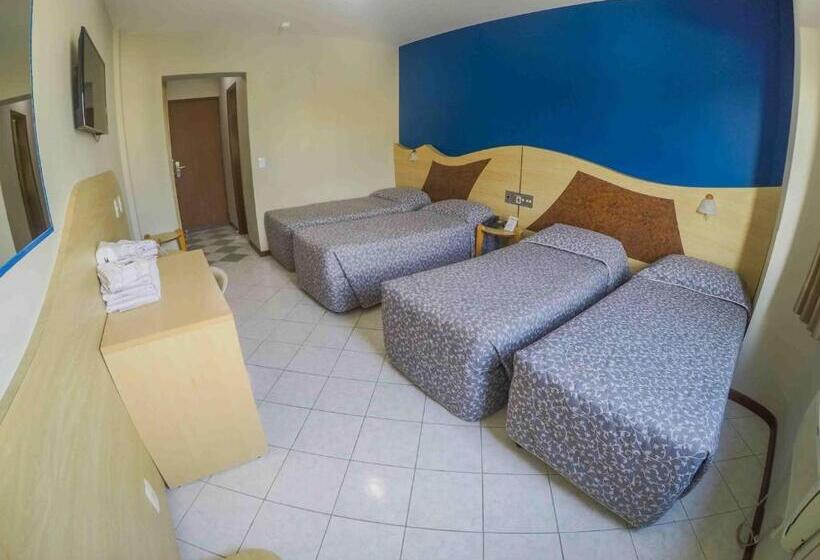 四人标准间, Vieiras