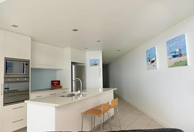 דירת שלושה חדרים, Manta Bargara Resort