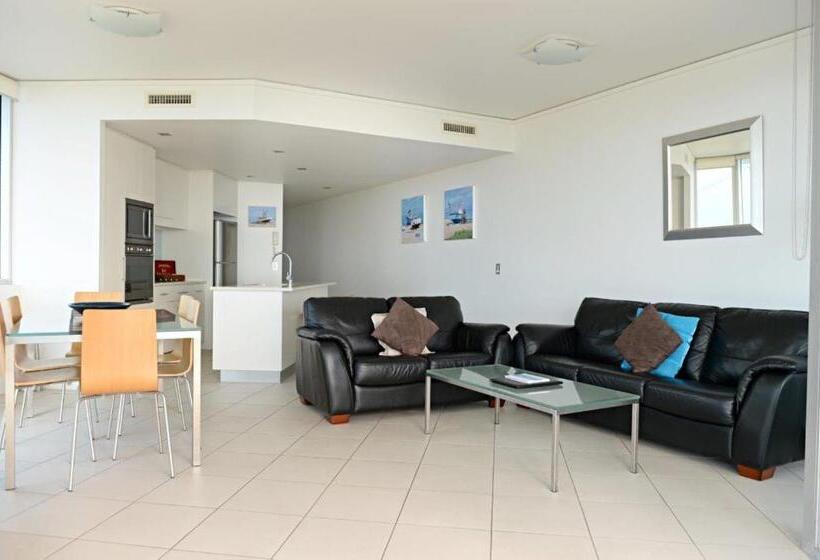 דירת שלושה חדרים, Manta Bargara Resort