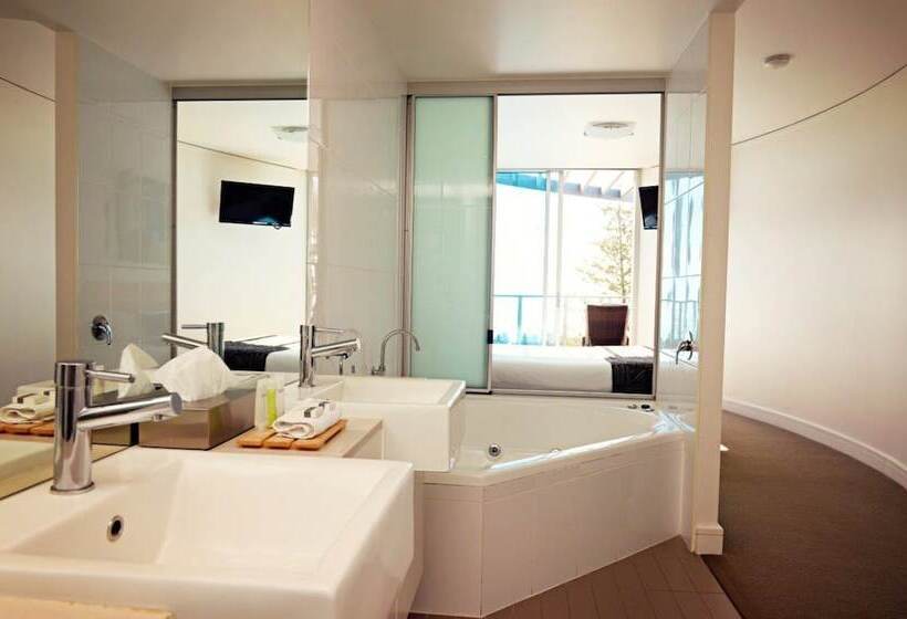 דירת שלושה חדרים, Manta Bargara Resort