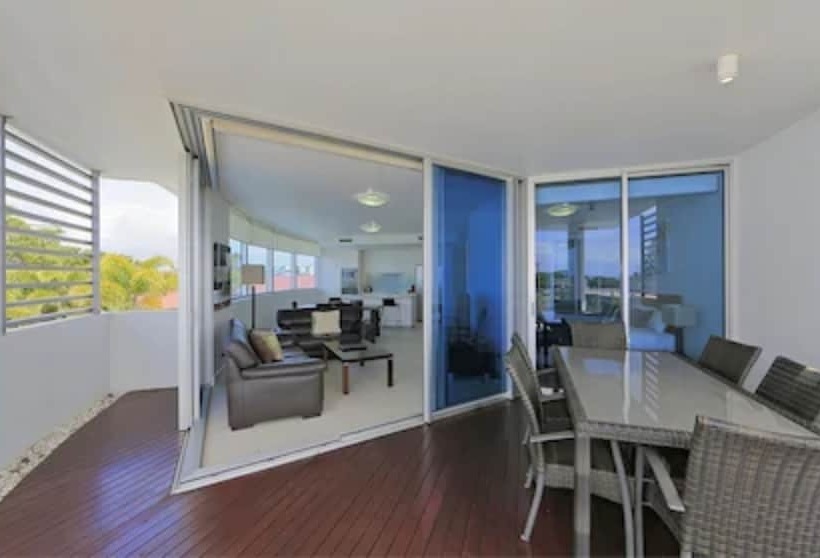 דירת שלושה חדרים, Manta Bargara Resort