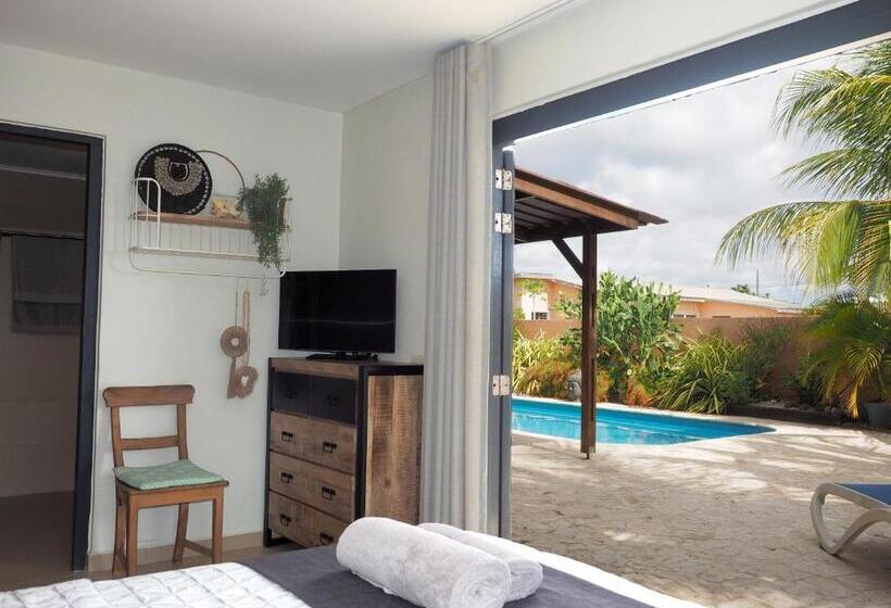 سوییت لوکس, Oasis Guesthouse, Boutique Style