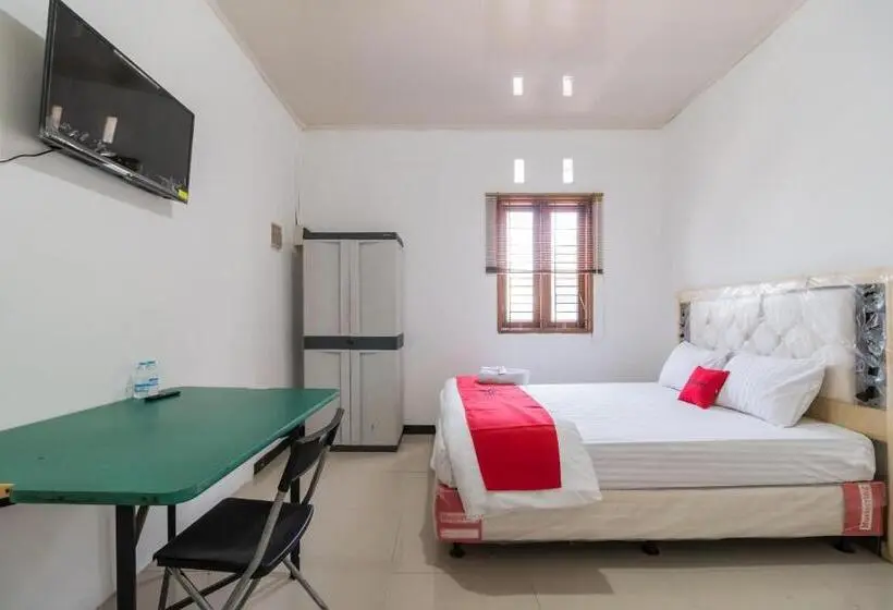スタンダードルーム, Reddoorz Near Terminal Bubulak Bogor