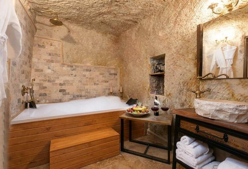 Suite Deluxe, Kayata Cave Suites Special Class