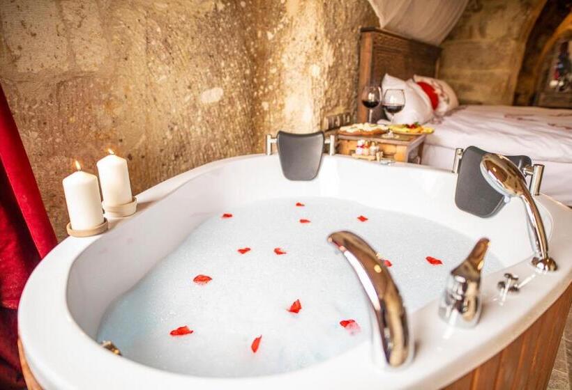 Suite Deluxe, Kayata Cave Suites Special Class