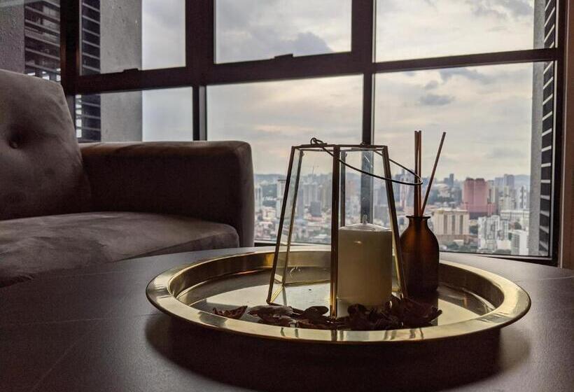 استودیو استاندارد با تخت کینگ, Mana Mana Suites At Scarletz Klcc