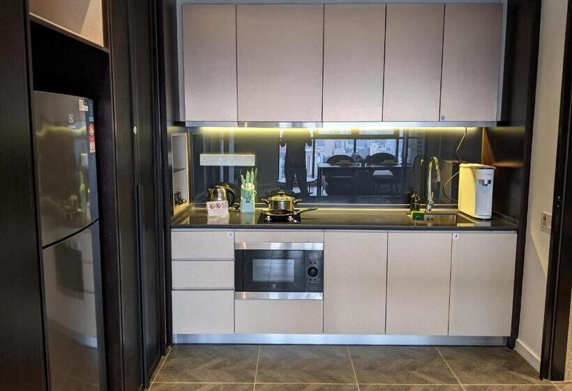 استودیو استاندارد با تخت کینگ, Mana Mana Suites At Scarletz Klcc