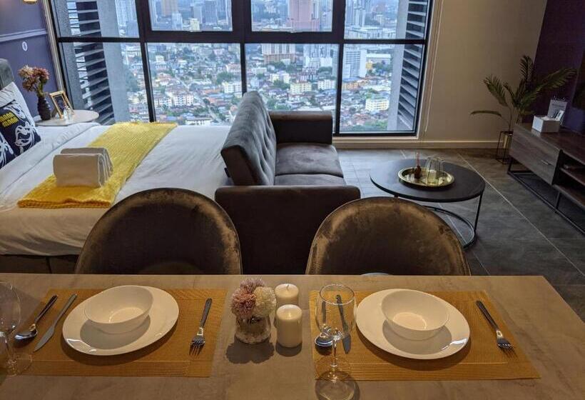 استودیو استاندارد با تخت کینگ, Mana Mana Suites At Scarletz Klcc