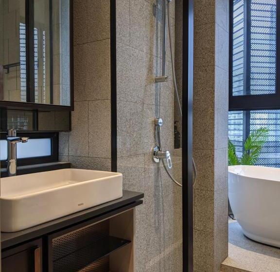 استودیوی استاندارد, Mana Mana Suites At Scarletz Klcc