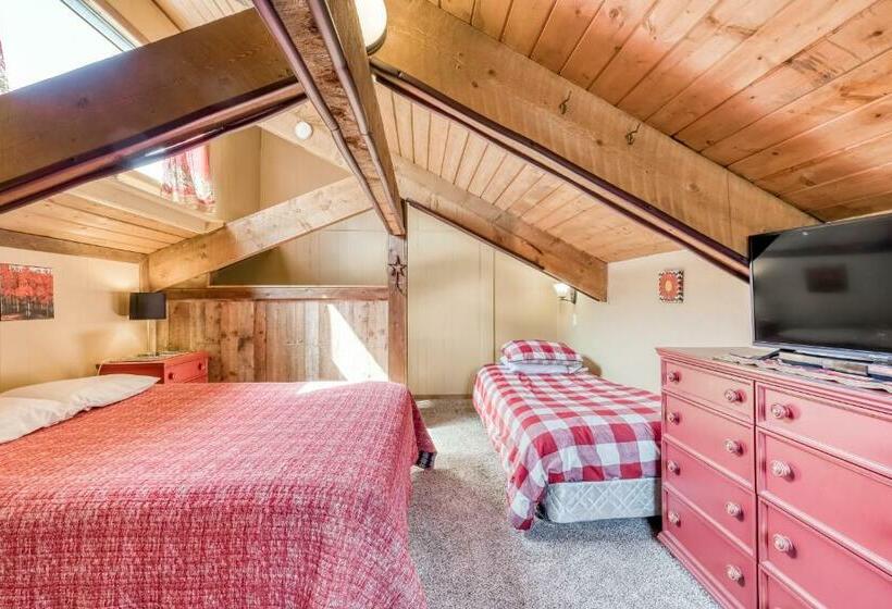 آپارتمان 3 خوابه, Timbers Six