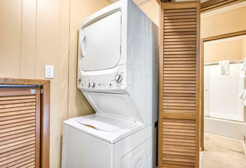 آپارتمان 3 خوابه, Timbers Six