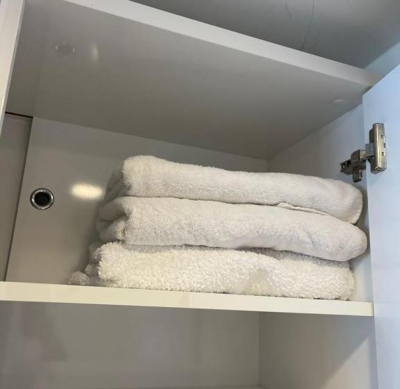 استودیوی استاندارد با چشمانداز دریا, Apartments Orbi City Sea View