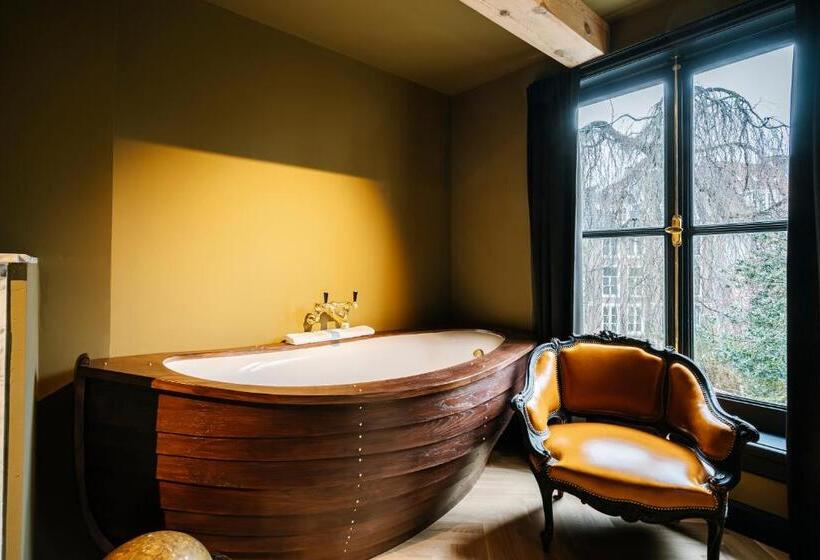 اتاق لوکس, Boutique Hotel The Noblemen