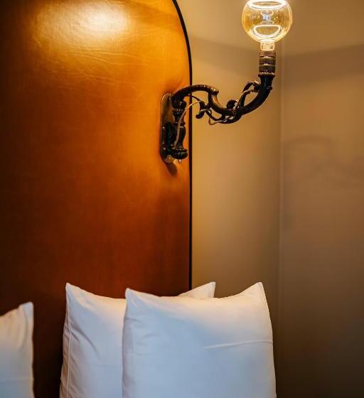 اتاق لوکس, Boutique Hotel The Noblemen