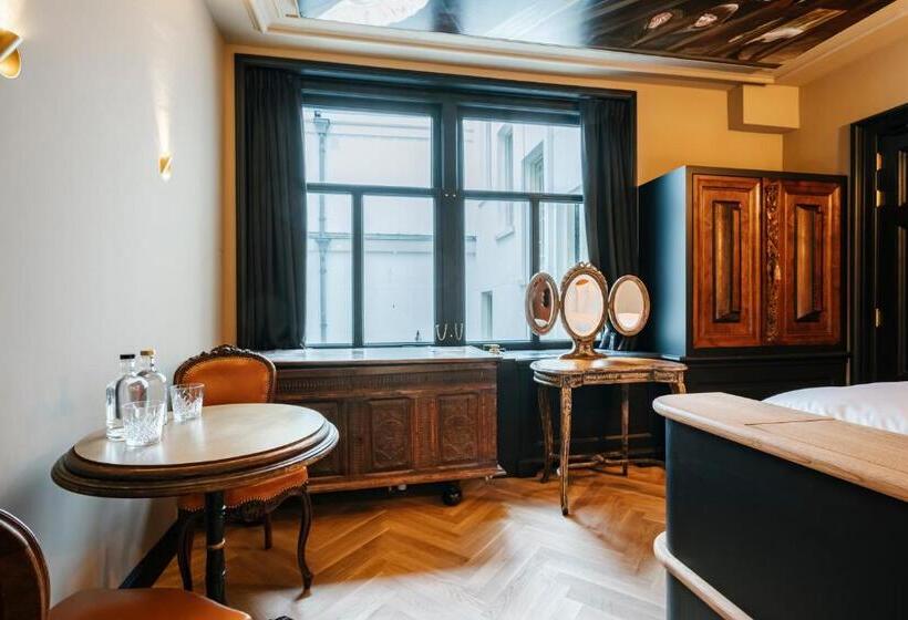 اتاق لوکس, Boutique Hotel The Noblemen