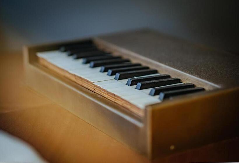 اتاق استاندارد, Boutique Hotel The Noblemen