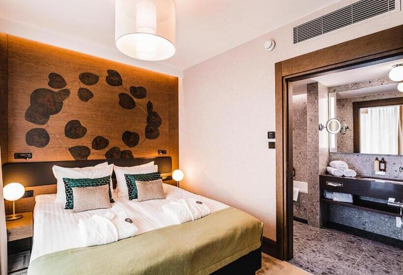 آپارتمان 1 خوابه, Rezydencja Sowa