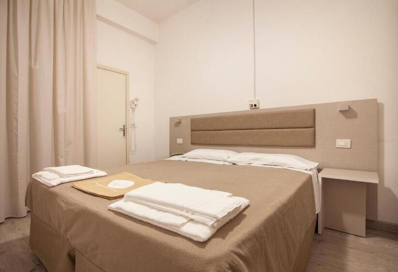 חדר סטנדרט, Lux