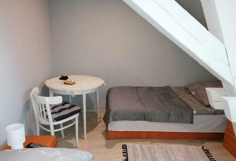 샬레, Agroturystyka Siedlisko Pod Dębami