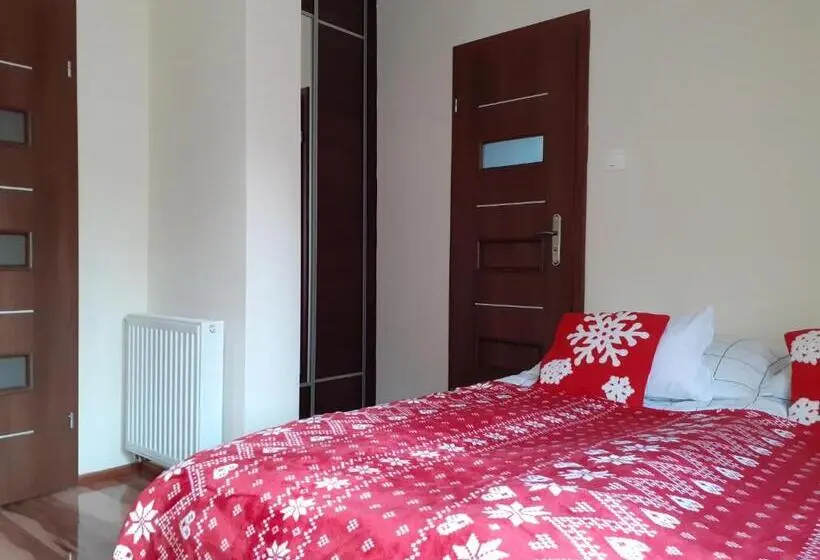 Standard-huone Parveke, Noclegi Pod Dębem, Pulandia Brzózki