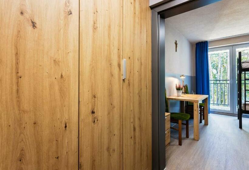 חדר סטנדרט לארבעה, Oblacka Przystań