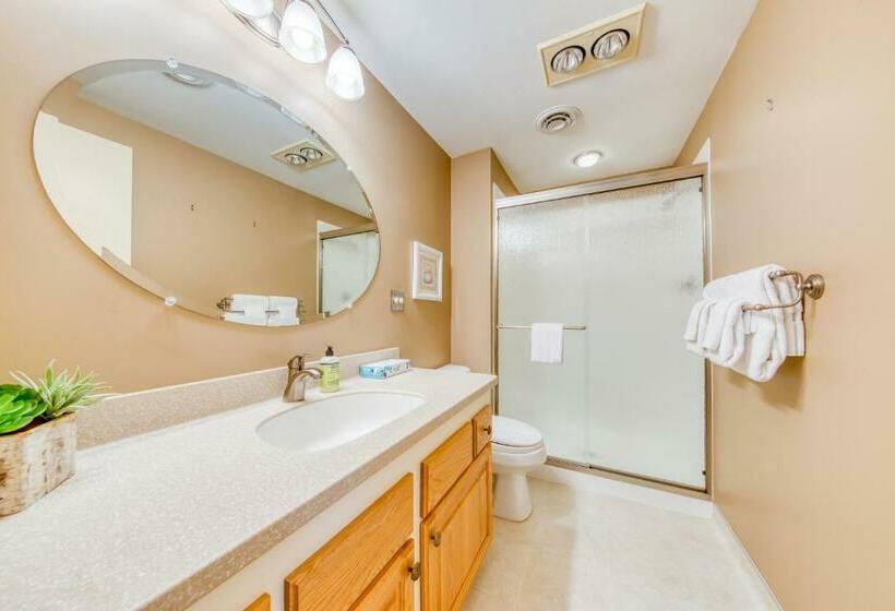 침실 2개 아파트, Sand & Sea: The Bilberry