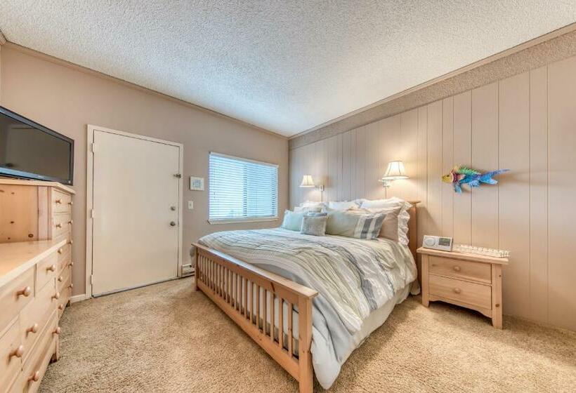 침실 2개 아파트, Sand & Sea: The Bilberry