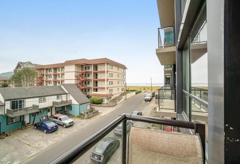 침실 2개 아파트, Sand & Sea: The Bilberry