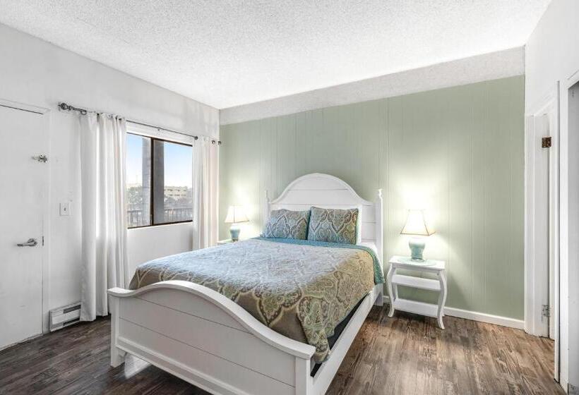 침실 2개 아파트, Sand & Sea: The Bilberry