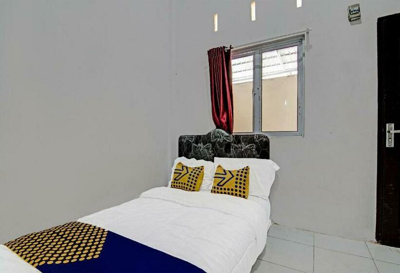 Номер Economy, Spot On 91699 Homestay Hj Lela Syariah