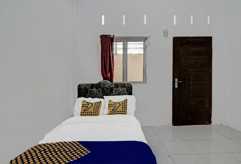エコノミールーム, Spot On 91699 Homestay Hj Lela Syariah