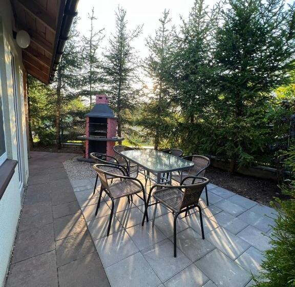 کلبه ییلاقی, Lorens Family